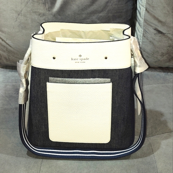 NWT KATE SPADE NEW YORK "MARTI" NAVY DENIM & WHITE LEATHER BUCKET SHOULDER BAG - Picture 7 of 16
